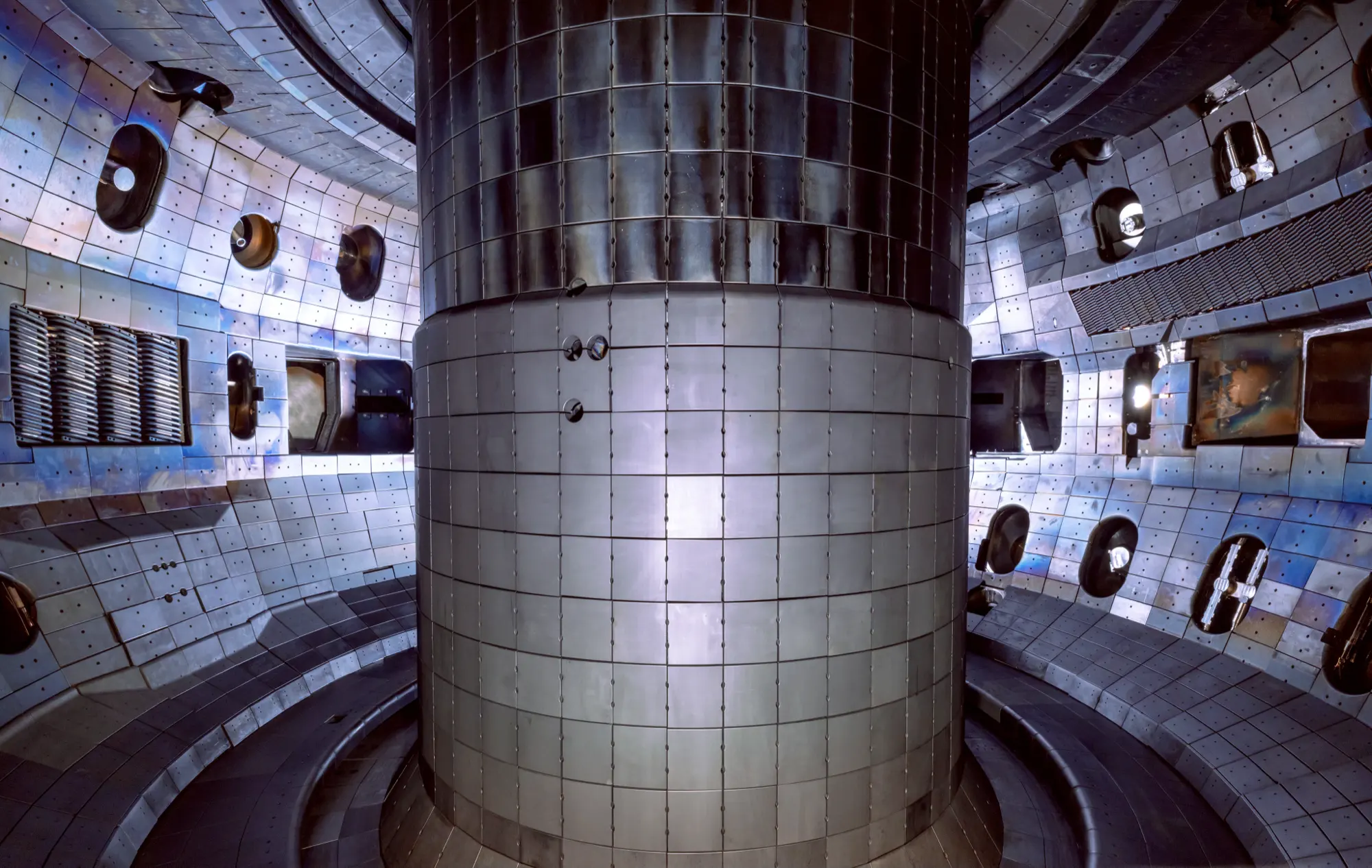 The inside of the DIII-D tokamak vacuum vessel